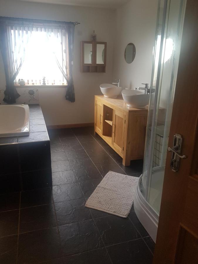 Valhalla B&B Bowermadden Екстериор снимка